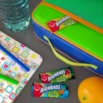 Airheads Sour Mini barras de caramelo, bolsa surtida Taffy (5 LB) - Imagen 3