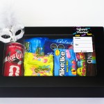 Mishloaj Manot Premium  Purim– Caja Festiva de Snacks & Dulces